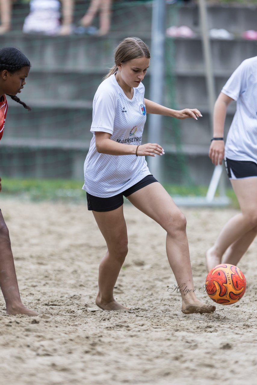 Bild 65 - wBJ/wCJ Beachsoccer Cup